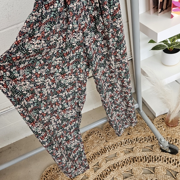 Flowy jumpsuit - Picture 7 of 8